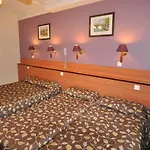 Grand De Turin 3* Parijs