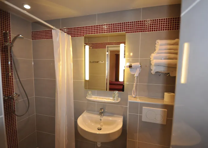 Grand De Turin 3* Párizs