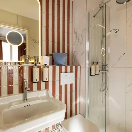 Grand De Turin 3*