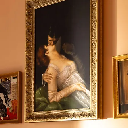 Grand De Turin