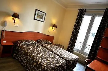 Ξενοδοχείο Grand De Turin 3*
