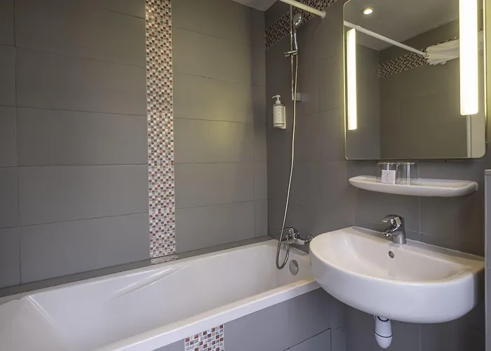 Grand De Turin 3* Paris